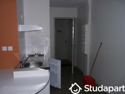 Louer Appartement 25 m2 Saint-etienne