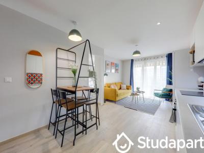 Louer Appartement 10 m2 Lyon-8eme-arrondissement