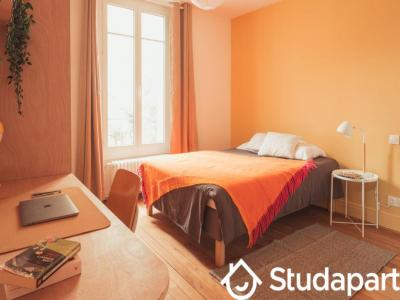 For rent Chartres 1 room 15 m2 Eure et loir (28000) photo 2