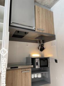 For rent Bordeaux 1 room 22 m2 Gironde (33800) photo 1