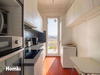 For sale Marseille-6eme-arrondissement 4 rooms 96 m2 Bouches du Rhone (13006) photo 4
