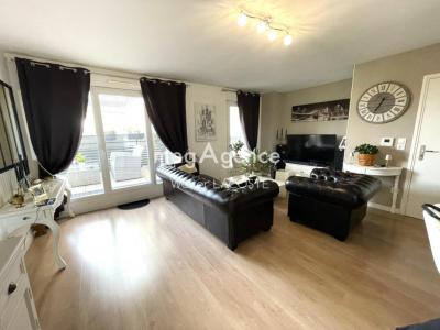For sale Elancourt 4 rooms 80 m2 Yvelines (78990) photo 0
