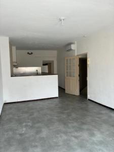 For rent Pelissanne 3 rooms 75 m2 Bouches du Rhone (13330) photo 1
