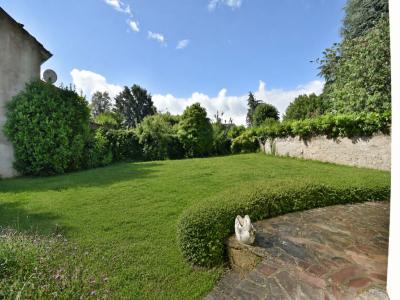 For sale CENTRE VILLE 8 rooms 170 m2 Maine et loire (49300) photo 0