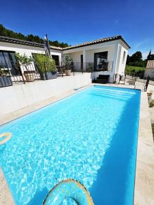 For sale SOMMIEROIS 5 rooms 146 m2 Gard (30260) photo 2
