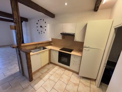 For rent COEUR DU VILLAGE 5 rooms 101 m2 Tarn (81440) photo 3