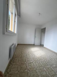 Louer Appartement  Bouches du Rhone