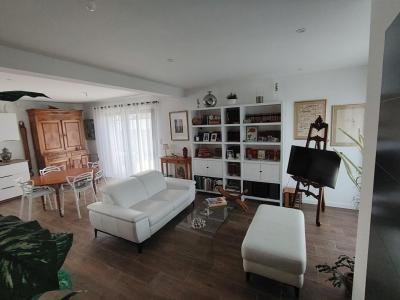 For sale Lamballe 5 rooms 100 m2 Cotes d'armor (22400) photo 2