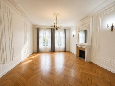 For sale Paris-16eme-arrondissement 4 rooms 110 m2 Paris (75016) photo 0