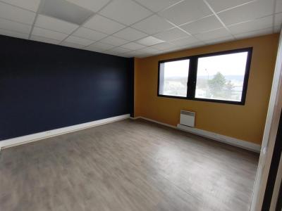 For rent Cleon 4 rooms 52 m2 Seine maritime (76410) photo 0