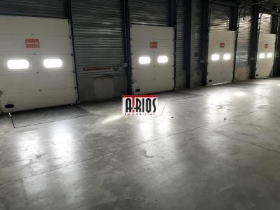 Louer Commerce Crau Var