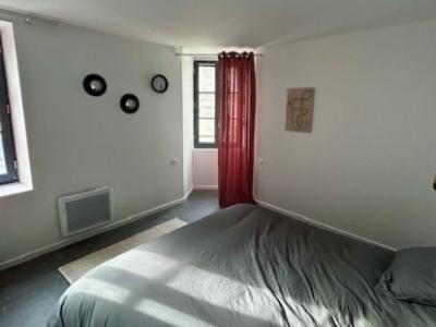 Louer Appartement 79 m2 Blaye