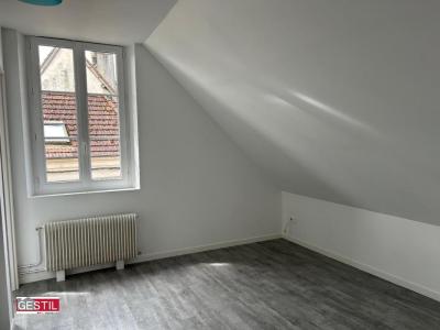 Louer Appartement 14 m2 Chaumont-en-vexin