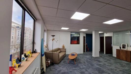 For sale Issy-les-moulineaux 102 m2 Hauts de Seine (92130) photo 1