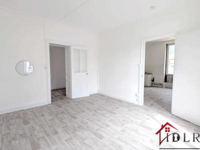 For sale Oyonnax 3 rooms 72 m2 Ain (01100) photo 0