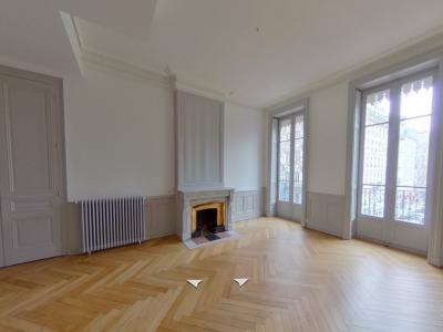 For rent Lyon-6eme-arrondissement 5 rooms 122 m2 Rhone (69006) photo 0