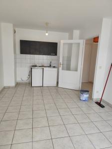 For rent Oullins 2 rooms 33 m2 Rhone (69600) photo 0