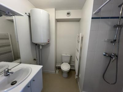 For rent Nantes 1 room 23 m2 Loire atlantique (44300) photo 4