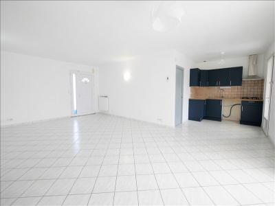 For rent Roche-sur-yon 5 rooms 80 m2 Vendee (85000) photo 0