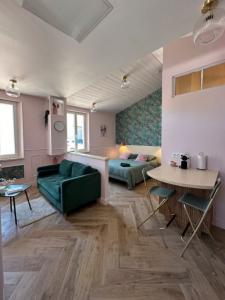 For rent Blanquefort 1 room 35 m2 Gironde (33290) photo 1