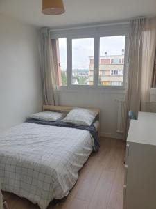 For rent Neuilly-sur-marne 1 room 22 m2 Seine saint denis (93330) photo 0
