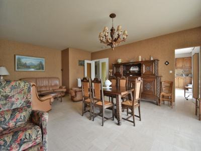 For sale QUARTIER GARE 6 rooms 140 m2 Maine et loire (49300) photo 2