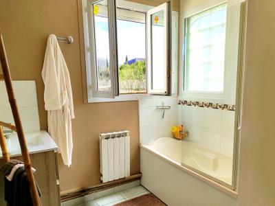 For sale Saint-maixent-l'ecole 4 rooms 116 m2 Deux sevres (79400) photo 3