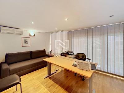 Acheter Local commercial 104 m2 Frejus