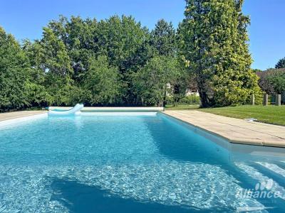 For sale Etouvans 7 rooms 216 m2 Doubs (25260) photo 0