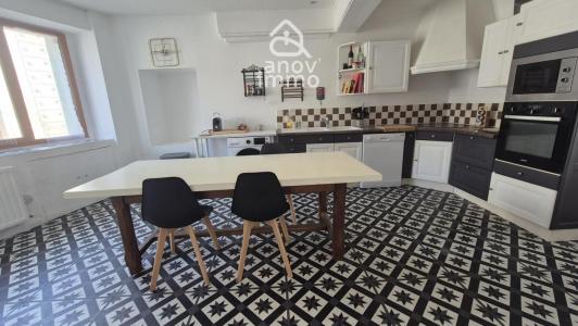 For sale Couronne 6 rooms 131 m2 Charente (16400) photo 2