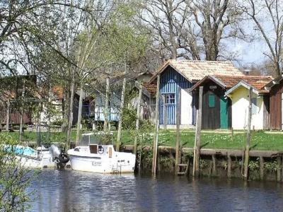 For sale Biganos 574 m2 Gironde (33380) photo 0
