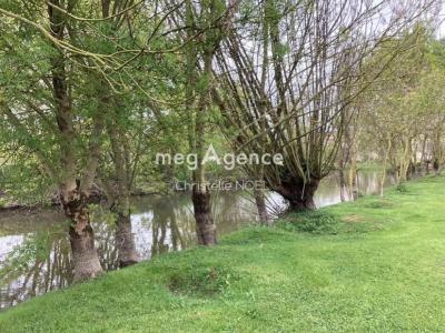 For sale Taillee 8 rooms 205 m2 Vendee (85450) photo 1