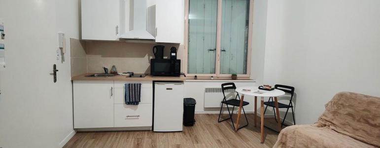 For rent Blaye 1 room 25 m2 Gironde (33390) photo 0
