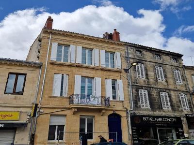 Louer Appartement 55 m2 Bordeaux