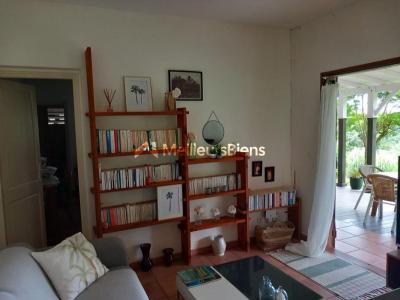 Louer Appartement 56 m2 Deshaies