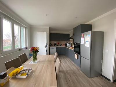 Louer Appartement 63 m2 Istres