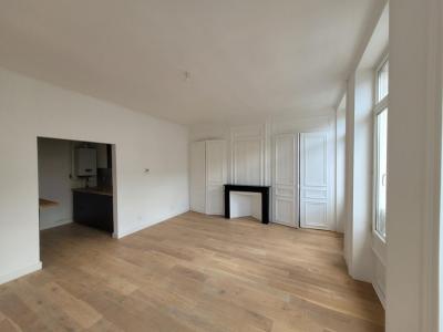 For sale Lille 2 rooms 54 m2 Nord (59000) photo 0