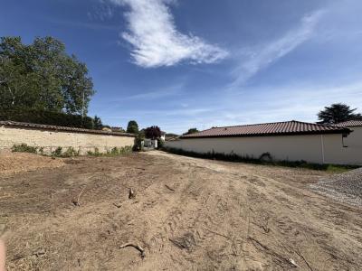 For sale Charly 407 m2 Rhone (69390) photo 0