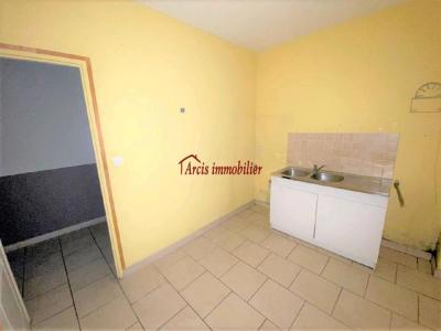 Louer Local commercial Arcis-sur-aube Aube