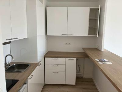 For rent Saint-denis 1 room 39 m2 Seine saint denis (93200) photo 2