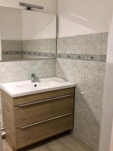 For rent Saint-cyprien 2 rooms 40 m2 Pyrenees orientales (66750) photo 2