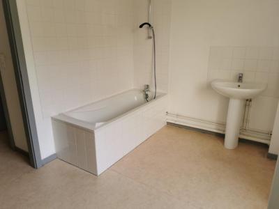 Louer Appartement 66 m2 Luxeuil-les-bains