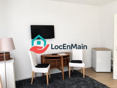 Annonce Location Appartement Paris-18eme-arrondissement 75