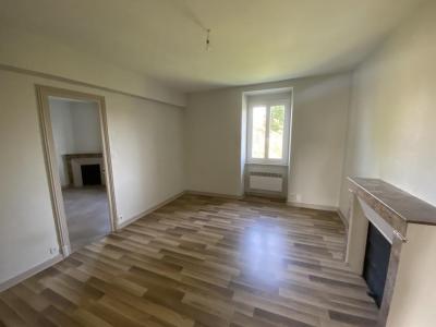 Louer Appartement Marmagne 340 euros