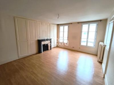 For rent Dreux 2 rooms 65 m2 Eure et loir (28100) photo 1