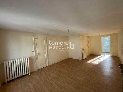 For rent Dreux 2 rooms 65 m2 Eure et loir (28100) photo 2