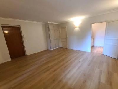Louer Appartement 40 m2 Garches