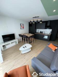 For rent Pau 1 room 14 m2 Pyrenees atlantiques (64000) photo 0