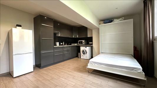 For rent Kremlin-bicetre 1 room 29 m2 Val de Marne (94270) photo 2