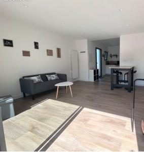 For rent Athis-mons 1 room 31 m2 Essonne (91200) photo 1